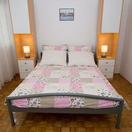 Apartments Put Plokita Smilja Split Kültér fotó