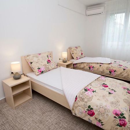 Apartments Put Plokita Smilja Split Kültér fotó
