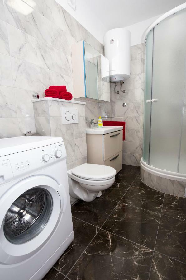 Apartments Put Plokita Smilja Split Kültér fotó