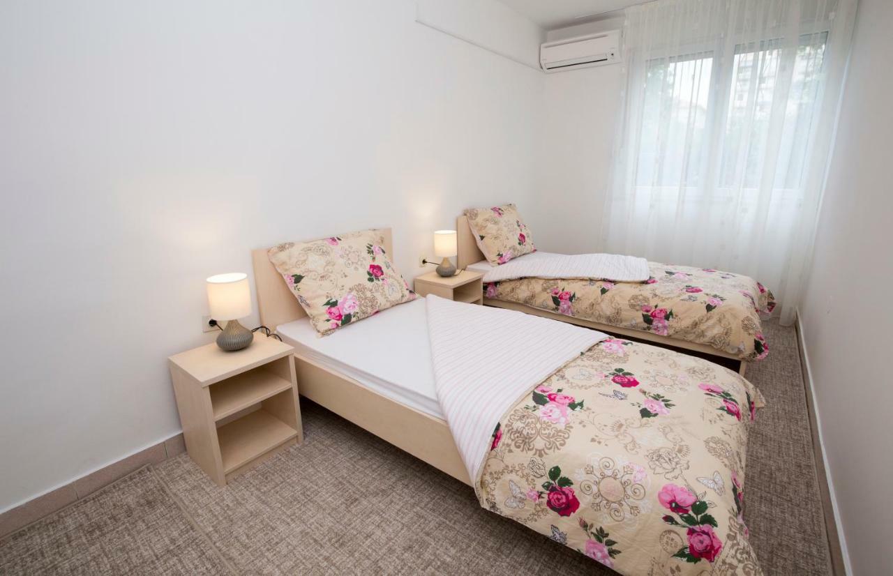 Apartments Put Plokita Smilja Split Kültér fotó